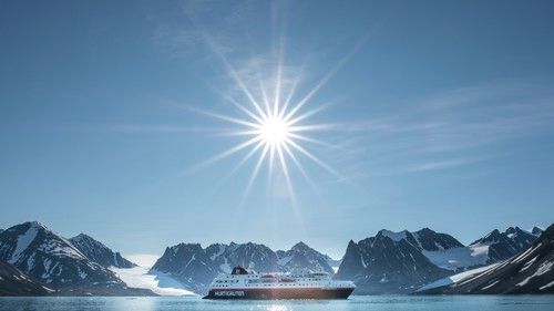 Circumnavigating Svalbard - The Ultimate Expedition | 12 days