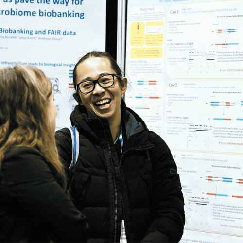 Laughing lady at Poster Zone