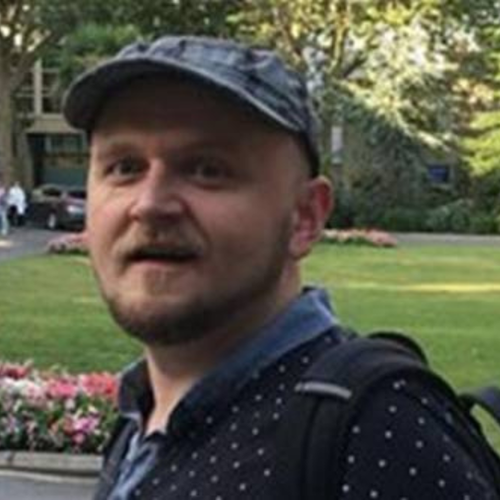 Speaker profile image for Piotr Cuber