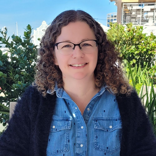 Speaker profile image for Susie Weller