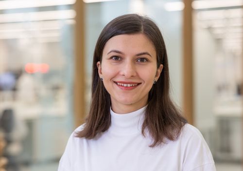 Speaker profile image for Silvia-Elena Glont