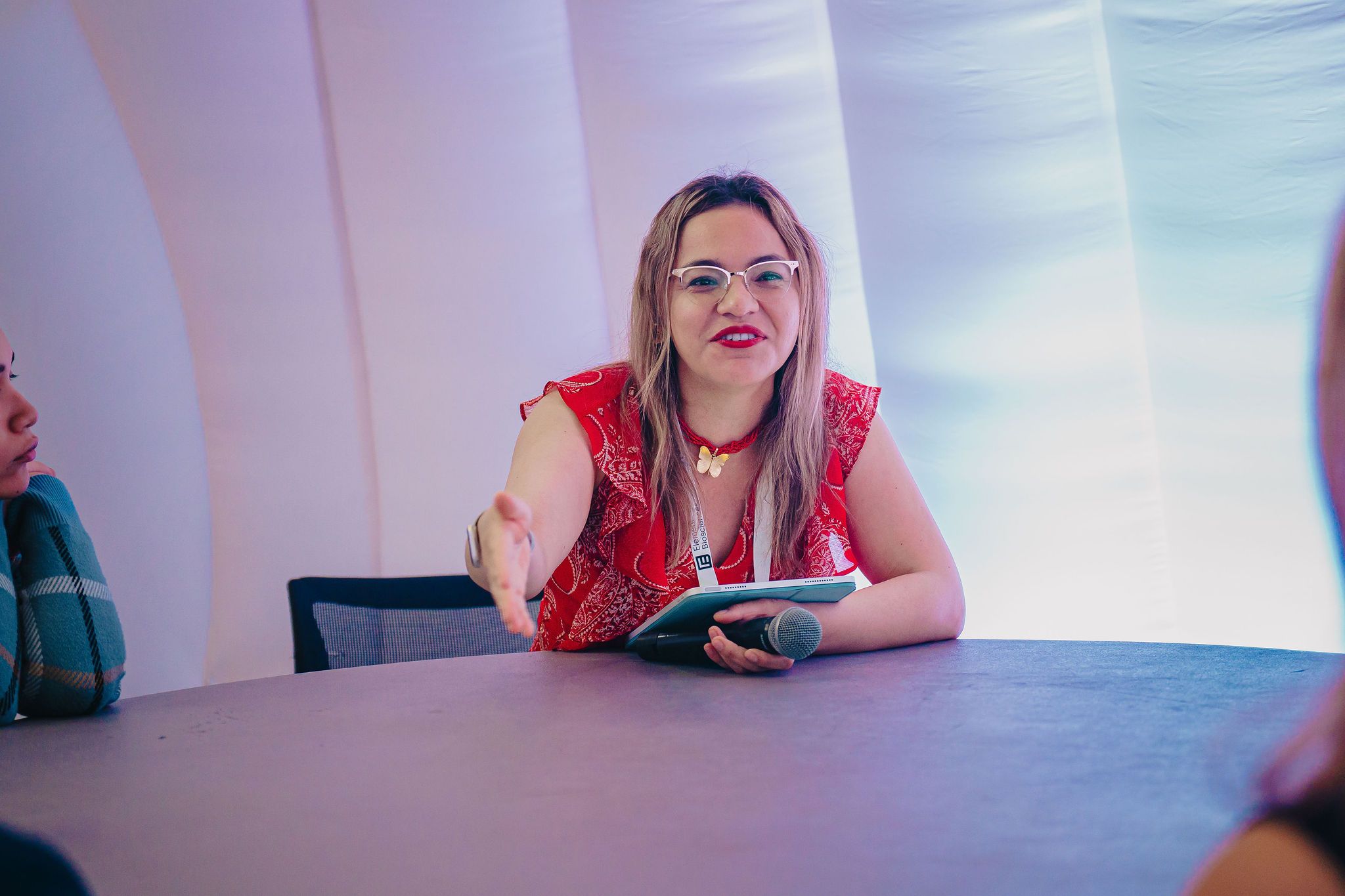 Image of woman wanting to shake your hand