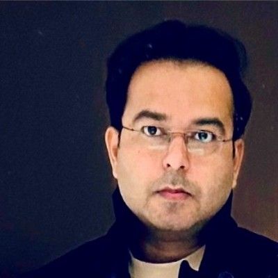 Speaker profile image for Puneet Saxena