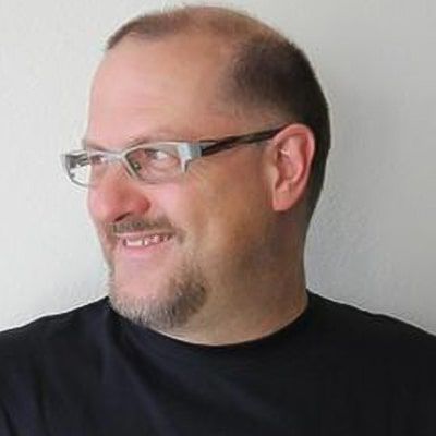 Simon Hackett