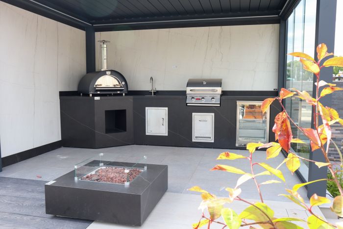 Bespoke Outdoor Kitchens