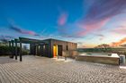 Sort Trae: A unique & modern Passivhaus in Thurgoland, Barnsley