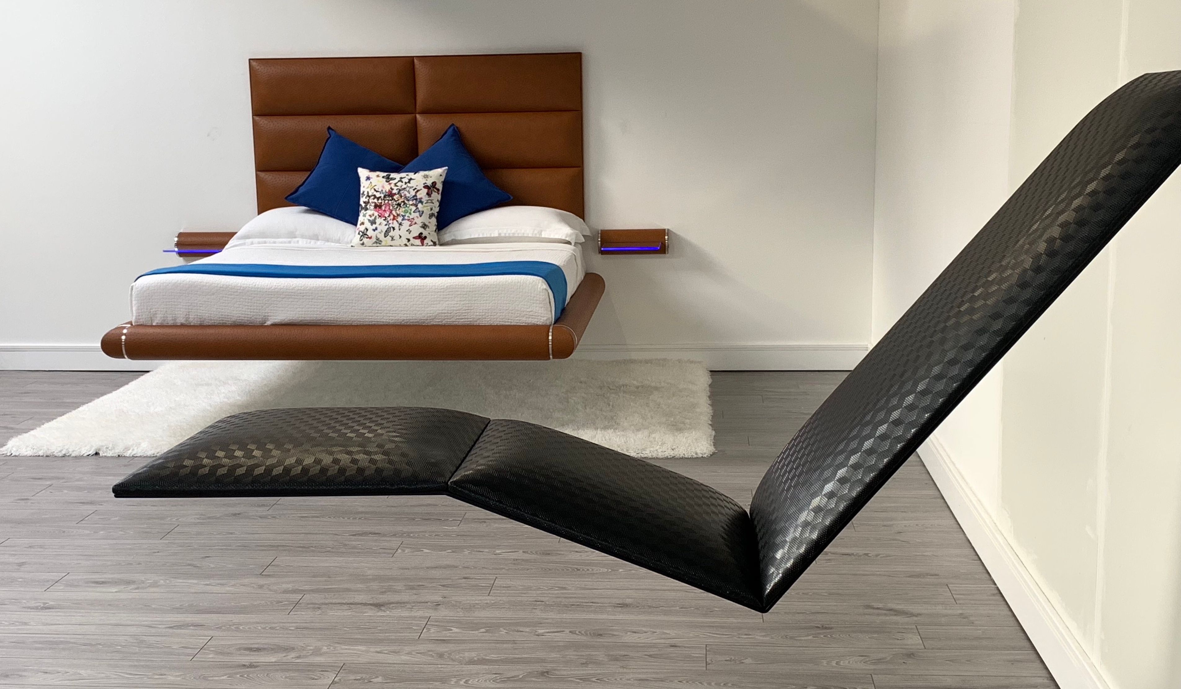 Floating Chaise Longue