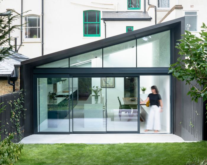 theEDGE2.0 ultra-slim sliding doors