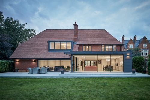 theEDGE2.0 ultra-slim sliding doors