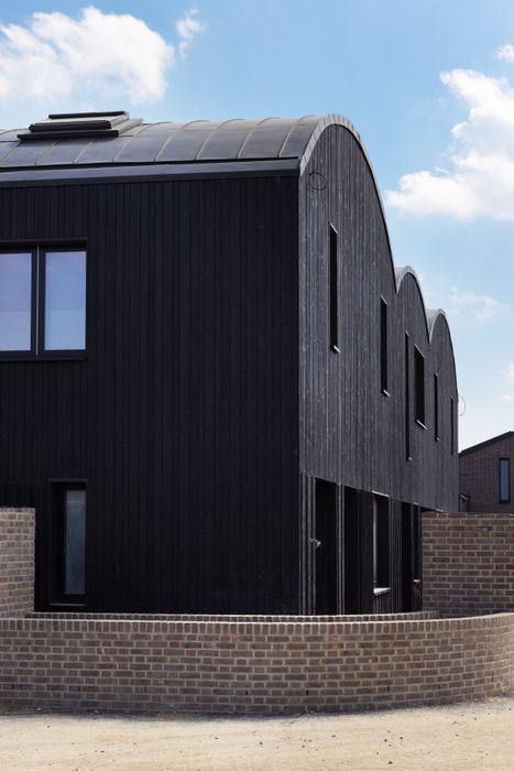 Hartdene Barns – Groundbreaking Net-Zero SIPs Eco Homes