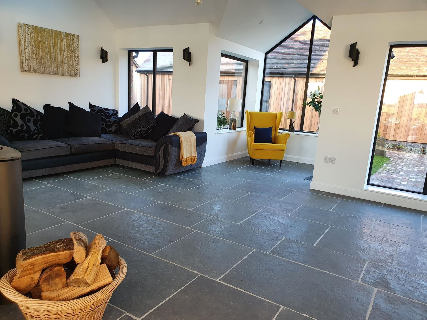 Interior & Exterior Limestone & sandstone Flagstones