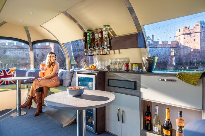 Ornate Garden Pod Ovalhouse Bar All-season Garden Room