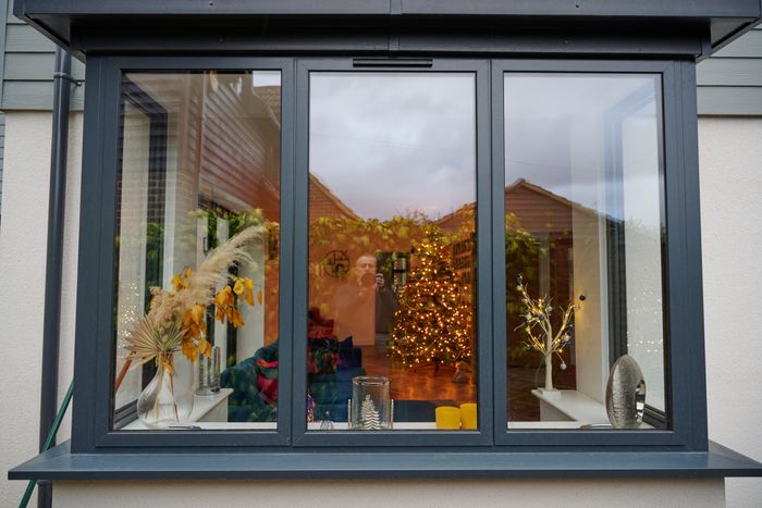 AluK Aluminium Flush window