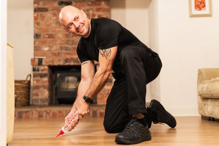 Fix A Floor Extra Strength Floor Tile Adhesive Squeezable 300ml Tube – Vinyl Floor Adhesive for Hollow Spots, Laminate, Creaking Wood & More – Versatile Injector Solution