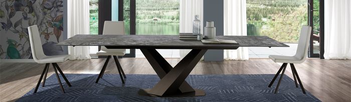 Victoria Dekton Table