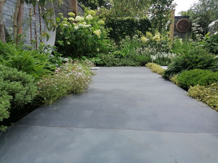 Contempo Brazilian Black Slate Paving