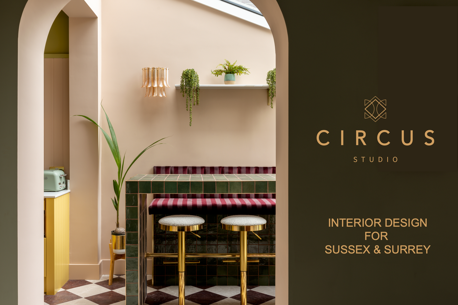 Cover image - Circus Studio