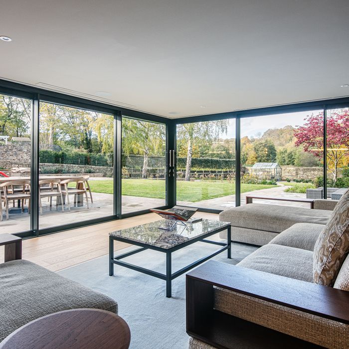 Reimagining a barn with a contemporary glazed extension