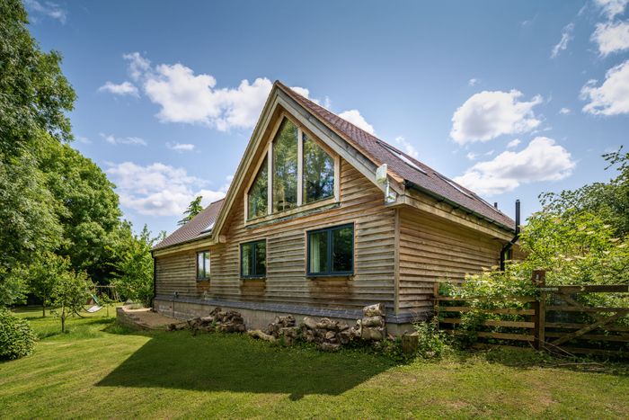 Oak frame annexes