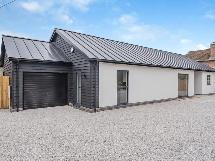 EasySeam Roof System