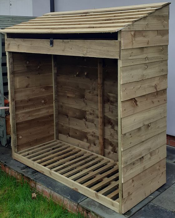 Large Log Store with Kindling Shelf & Hinged Top