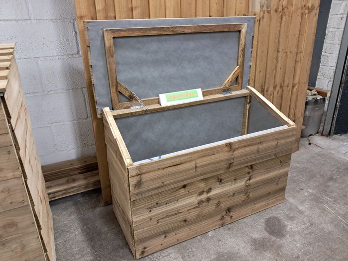 Outdoor Parcel/Delivery Box
