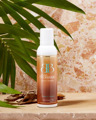 Self-tanning mist