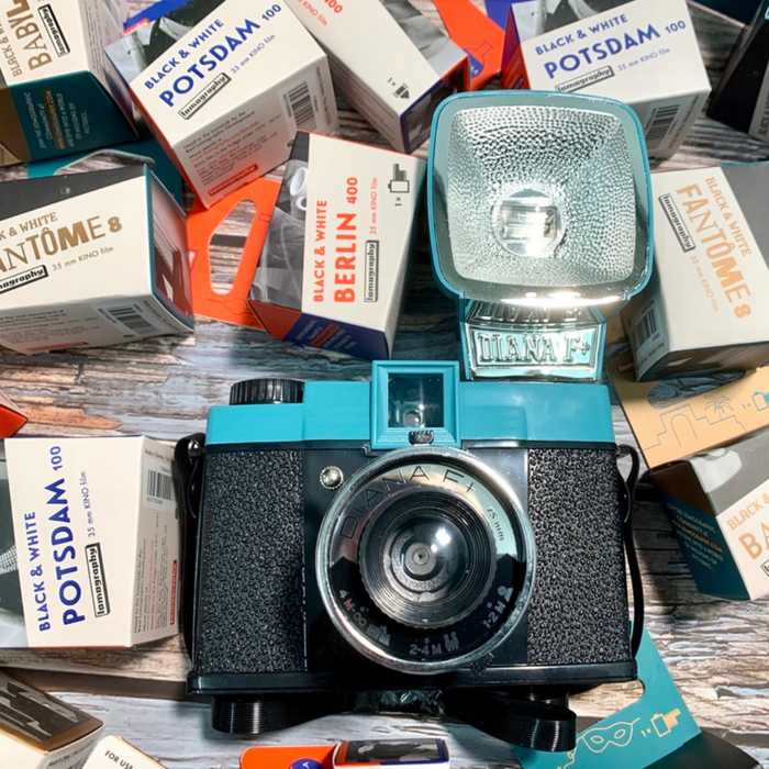 Analogue Wonderland