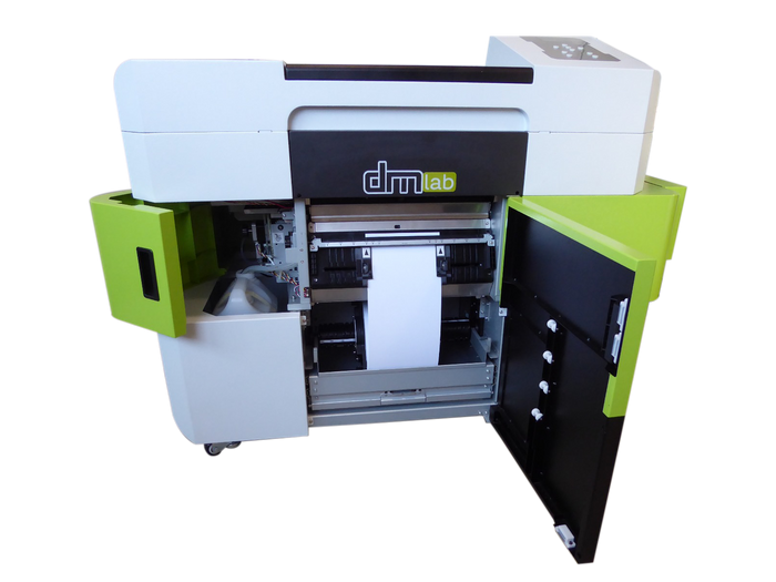 DMLAB