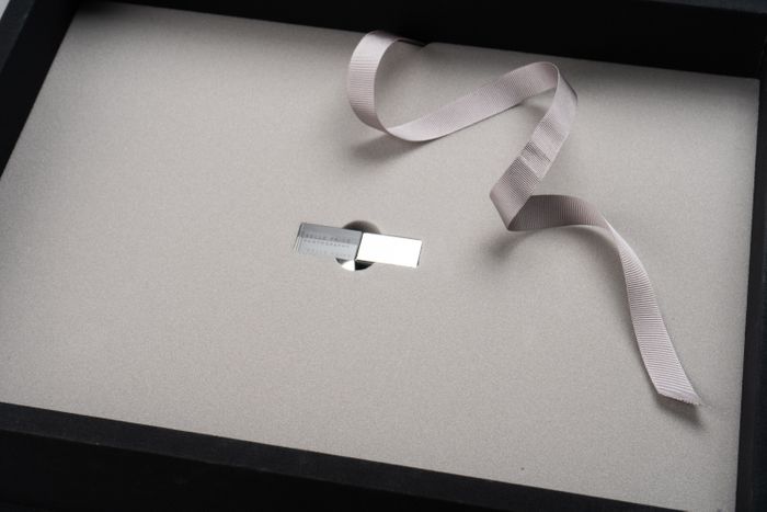 Folio Box