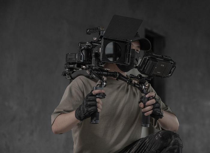 Tilta Lightweight Shoulder Rig