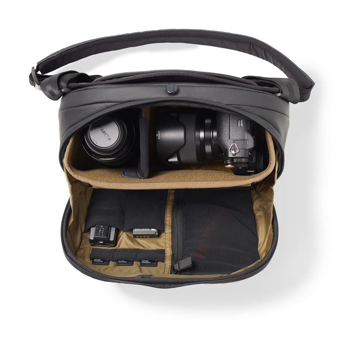 MCKINNON CAMERA SLING 8L