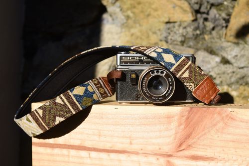 iMo Empire camera strap