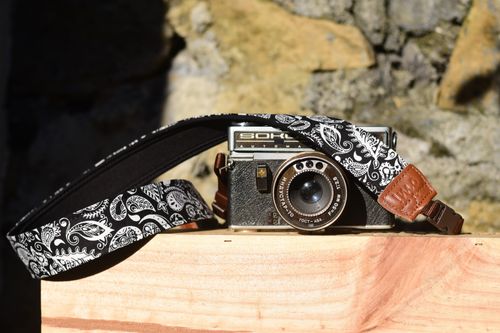 Black & White Paisley Camera Strap, DSLR SLR with Quick Release