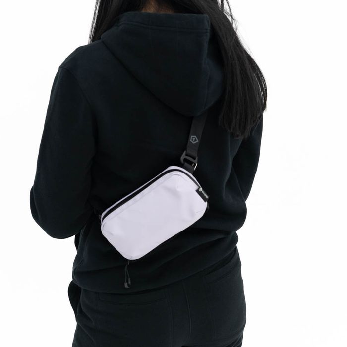 Wandrd Tech Bags S/M/L