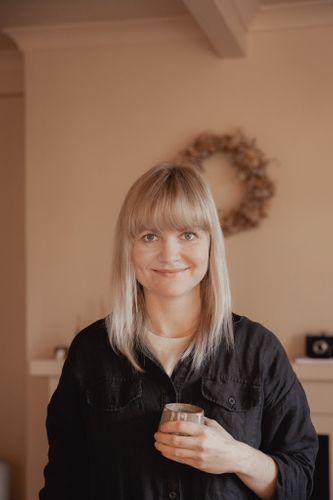 Speaker profile image for Bea Lubas