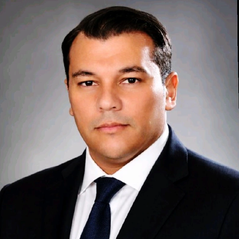Carlos Chiquillo