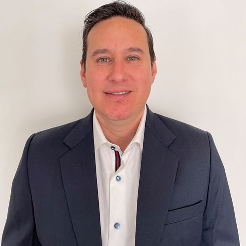 Luis Flores Escamilla