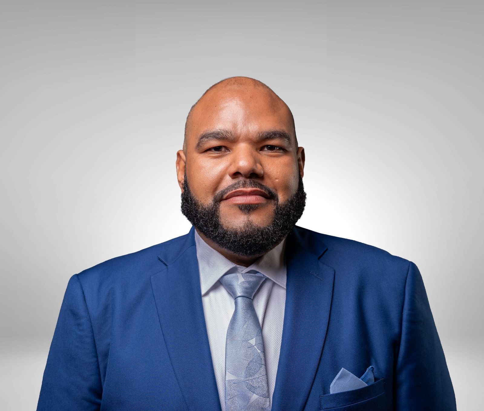 H.E. Mr. Roderick Middelhof, MD