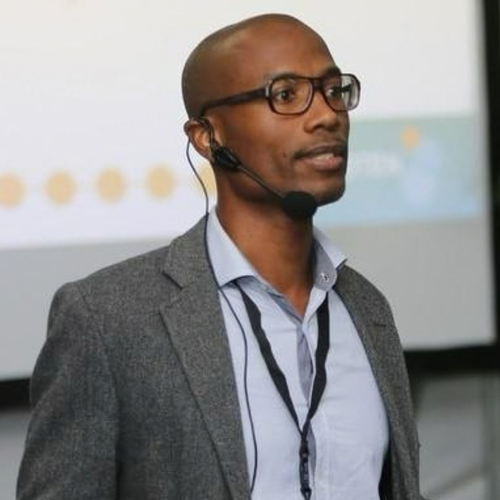 Speaker profile image for Raoul Tjon-Jaw-Chong