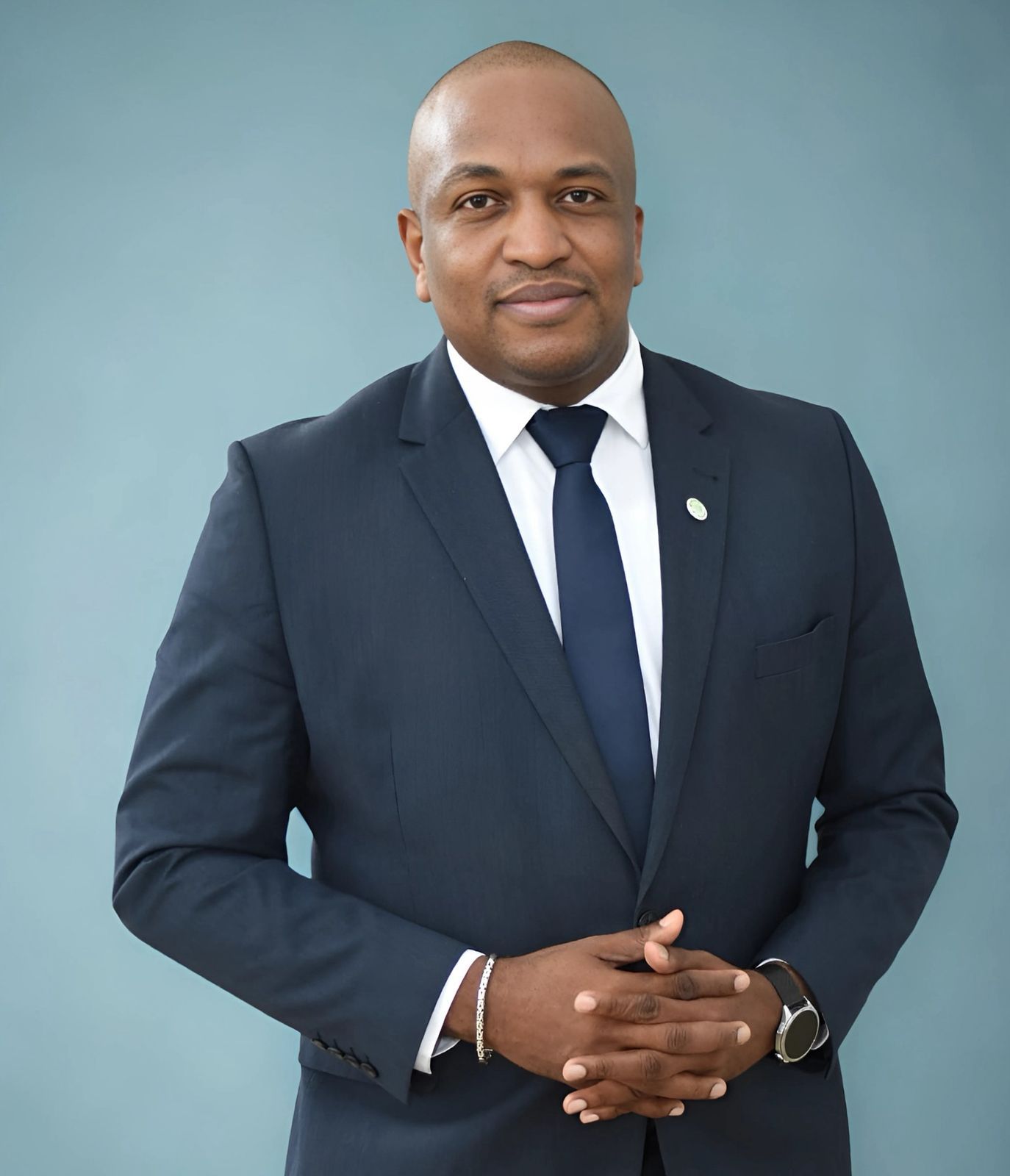H.E. Melvin Bouva