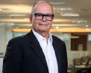 Speaker profile image for Adriano Bastos