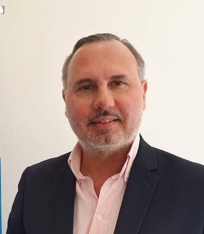 Speaker profile image for Oliver. C. Ruppel