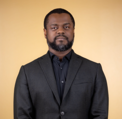 Speaker profile image for Adilson Nelumba