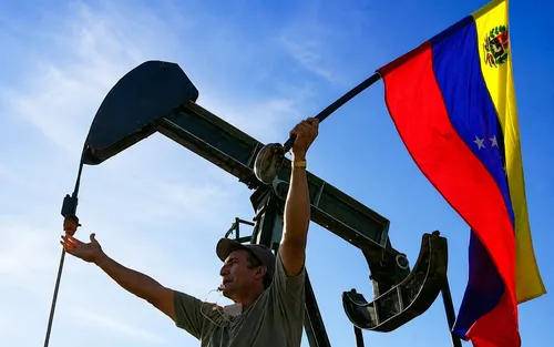 Venezuela energy summit to focus on investment as oil sector rebounds