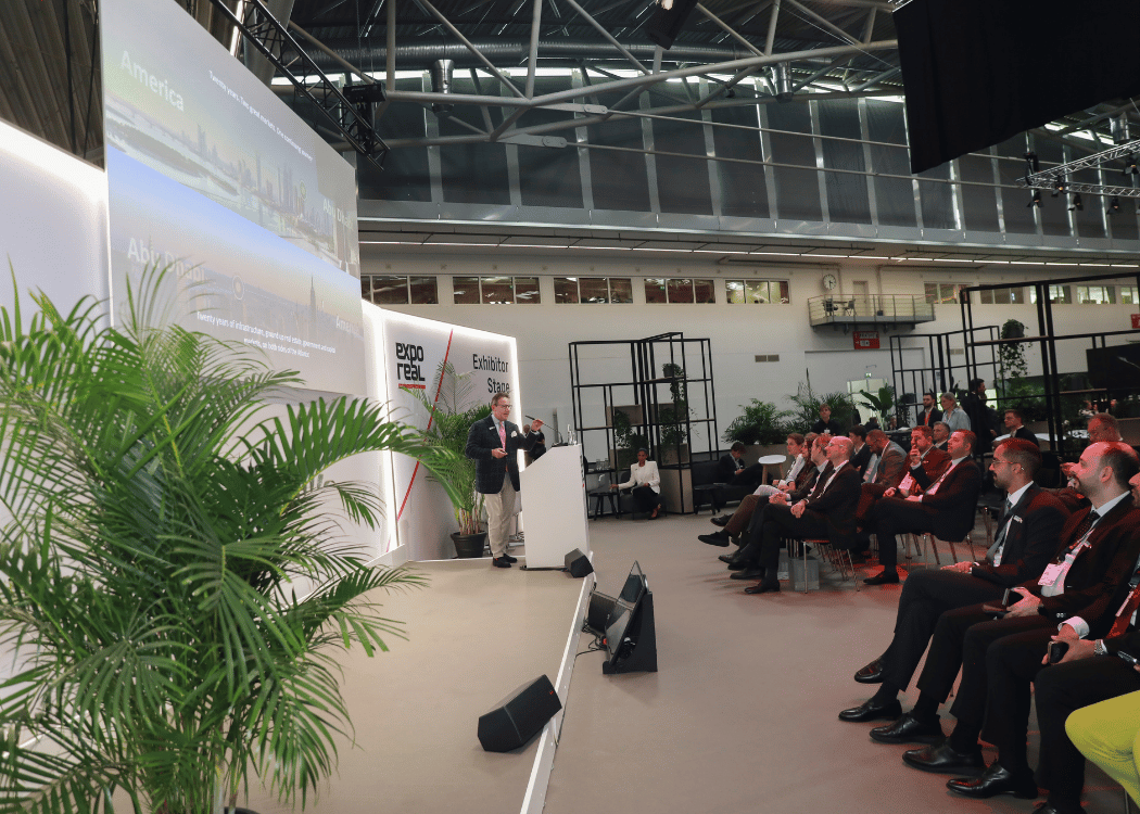 Munich roadshow gallery, image 15