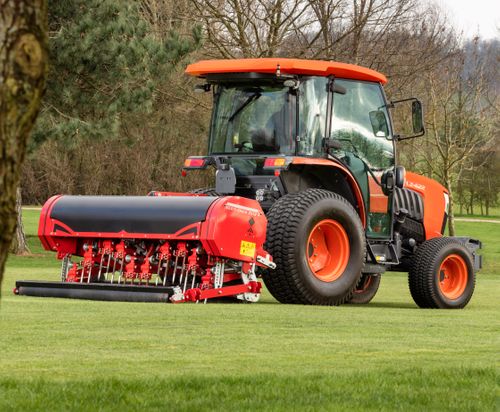 Reconnect with the originators of the Verti-Drain as Redexim return to SALTEX – stand M075