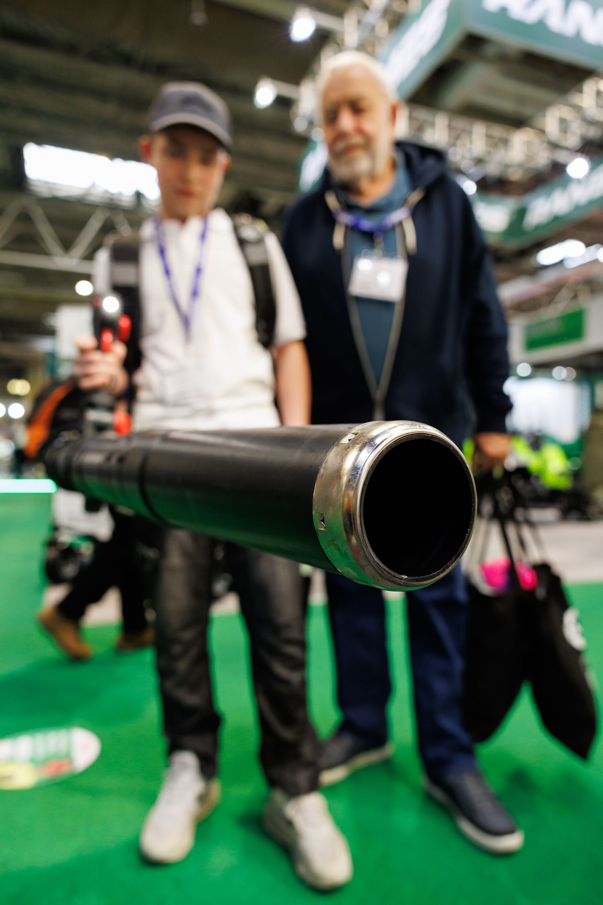 Leaf blower