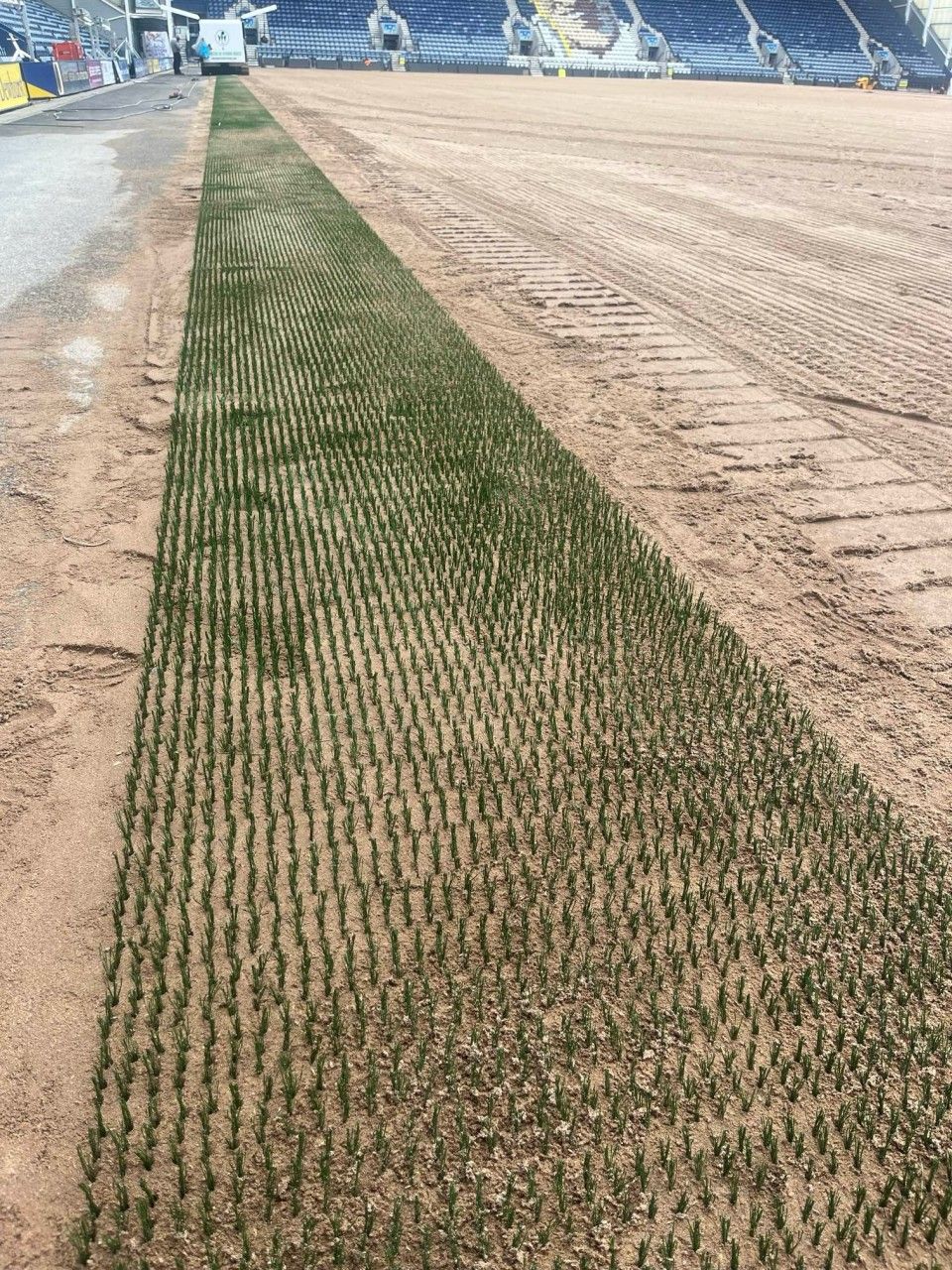 Grassmaster Hybrid Stitching