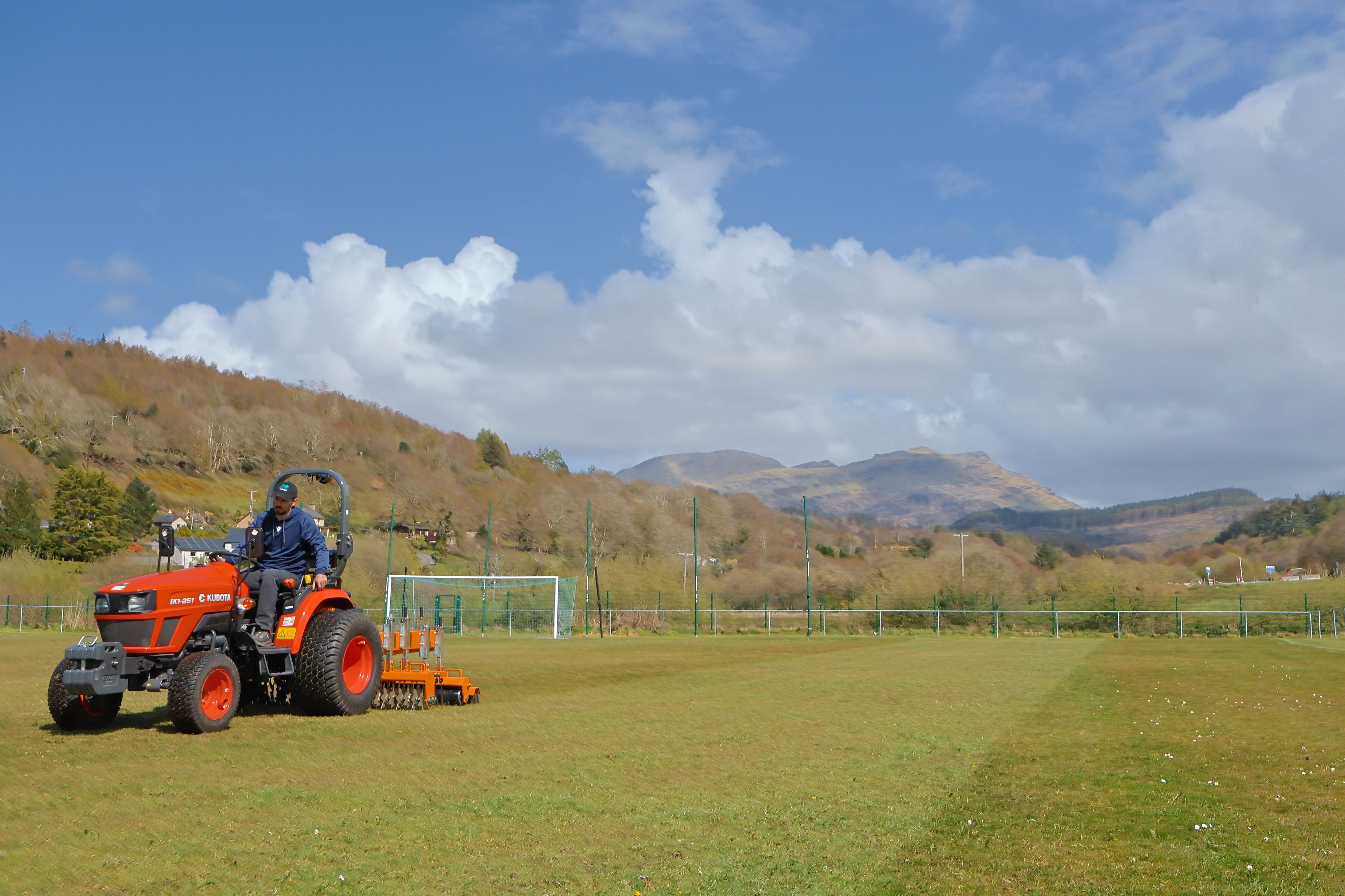 Kubota EK1-261 proves the perfect match for CPD Penrhyndeudraeth FC